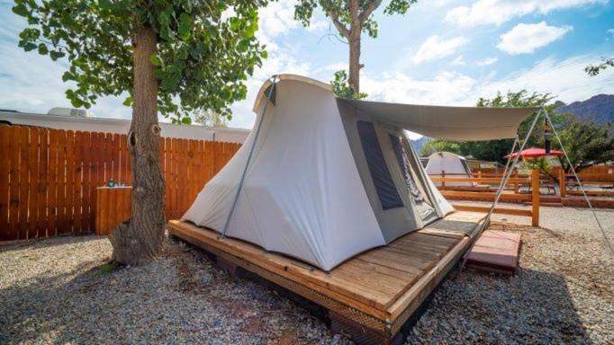 מואב Funstays Glamping Setup Tent In Rv Park #2 Ok-T2 מראה חיצוני תמונה